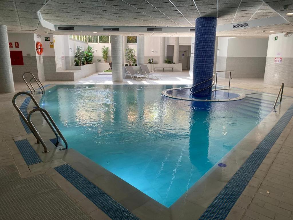 Bright Seafront Apartment-bahia De La Plata-4 People Appartement *